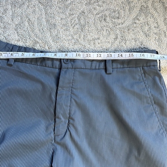 Mens' nike golf shorts grey size large - Picture 8 of 9